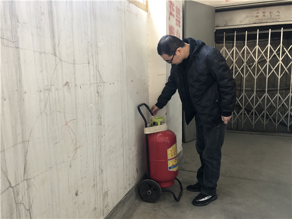 集團領導赴出版單位檢查安全工作