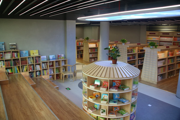 福建新華發行集團兩家門店榮獲2019年全國“最美新華書店”稱號