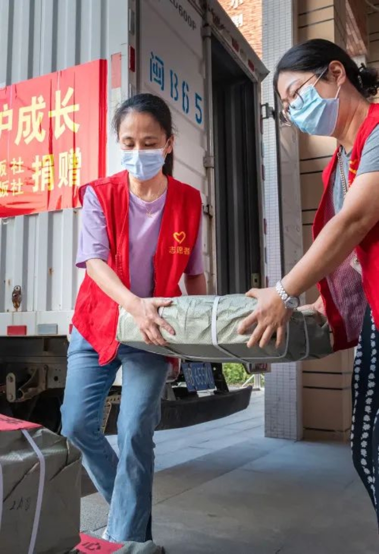 https://mmbiz.qpic.cn/sz_mmbiz_jpg/OZcnpHo1WUmqGPrFtwpQjkJ8Jo8KRJY7URP0p0XxWhZAAXkK3X1zgW97KwyNmIQOGEicIq1oWwP7Cq5EC7fHVAw/640?wx_fmt=jpeg