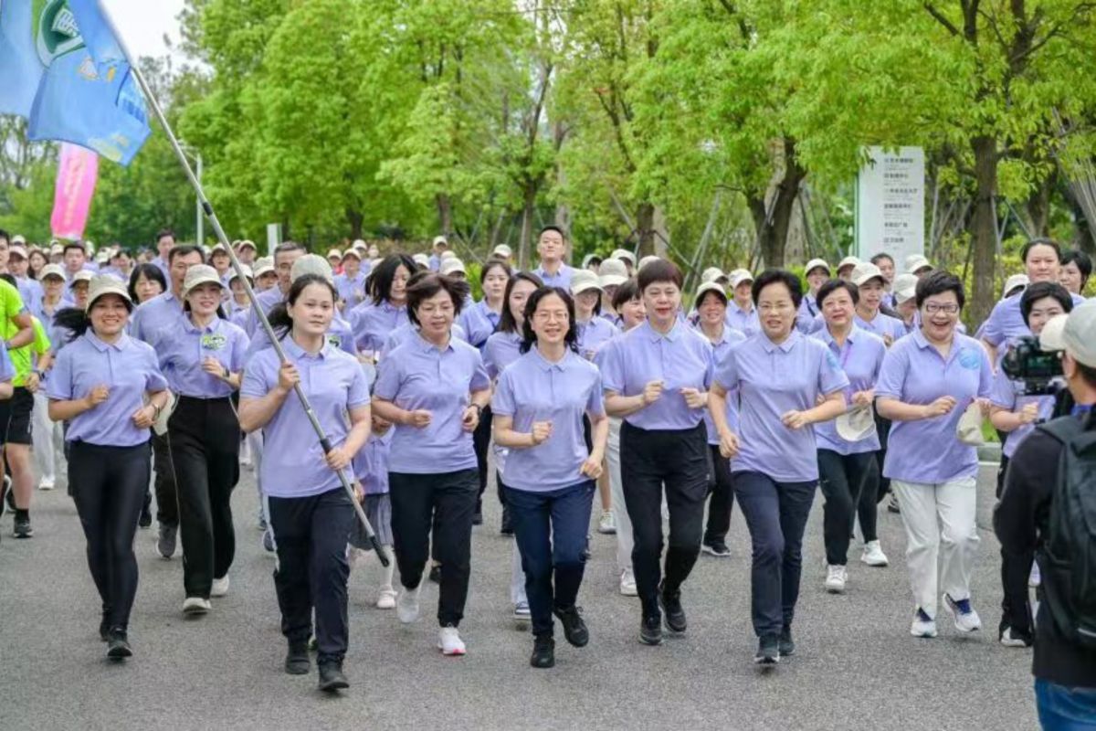 https://img.xiumi.us/xmi/ua/2zOUL/i/c5adf84846e07dd9b05e224ca8033b52-sz_387011.jpg
